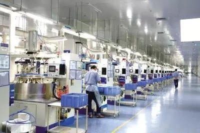 藍思科技加碼3D玻璃，目標年收入增長60億，趨勢資產管理助力